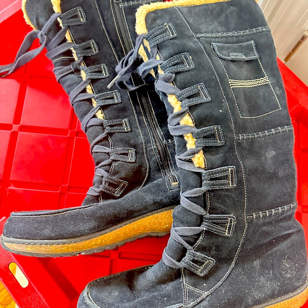 Timberland Suede leather knee high boots 👢- Sz 9